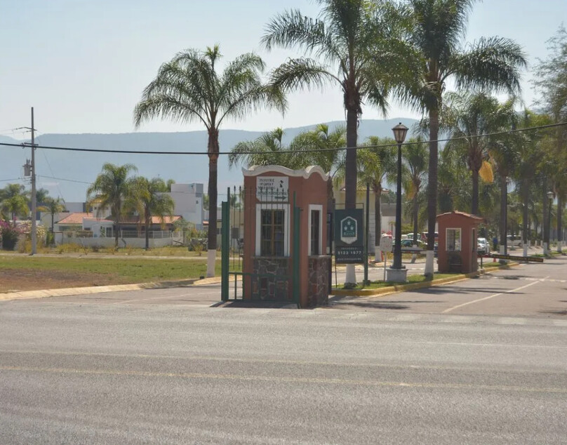 Se vende terreno en Cajititlán