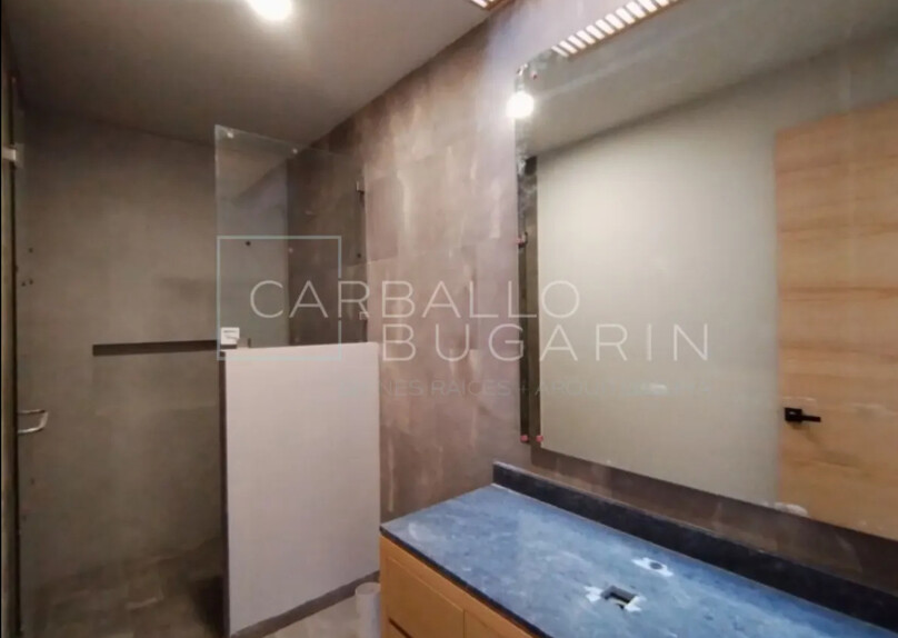 Se vende casa en Parques Vallarta