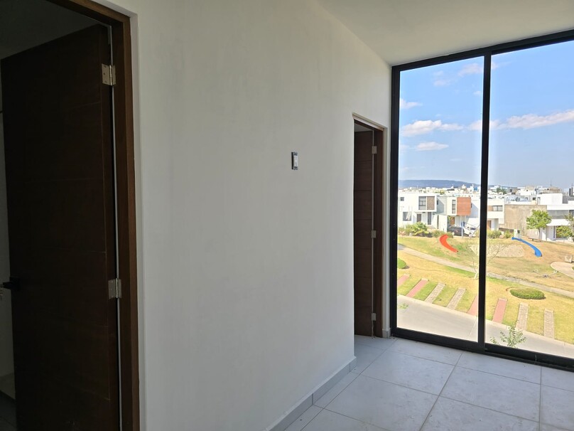 CASA A ESTRENAR EN SENDEROS DE MONTEVERDE