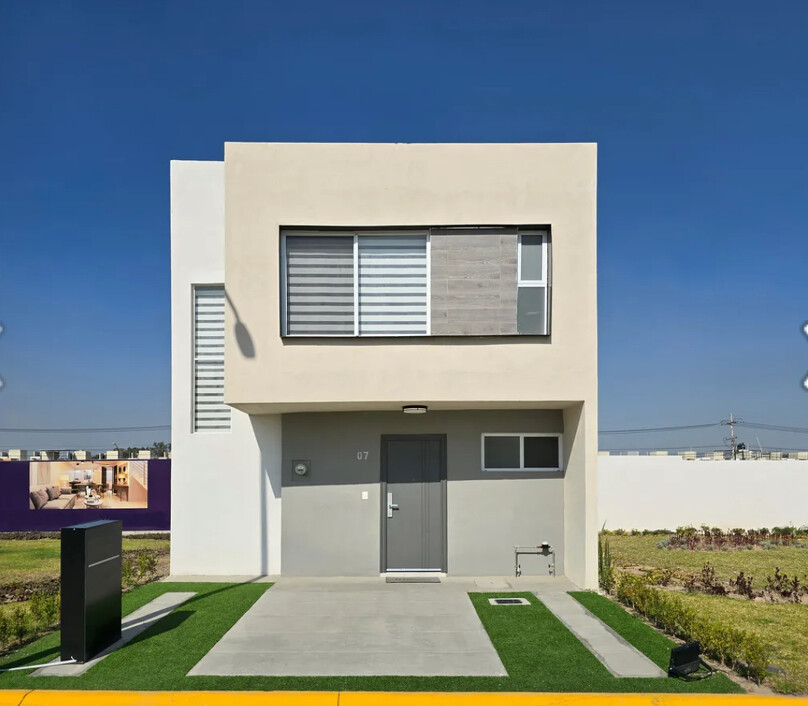 Se vende casa en Real del Sol