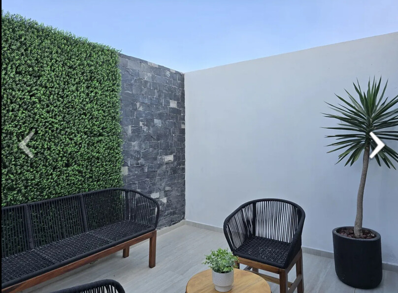 Se vende casa en Real del Sol