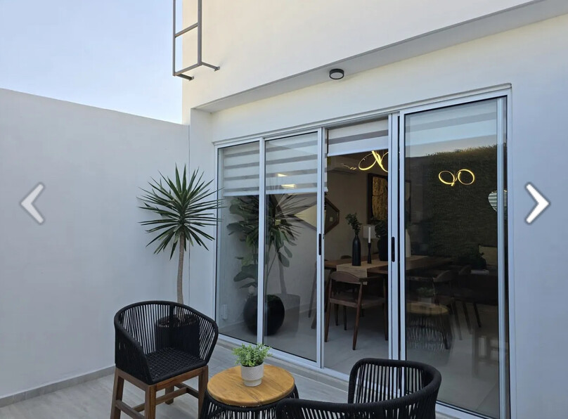 Se vende casa en Real del Sol