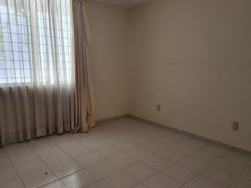 Se vende casa en Jardines del Bosque