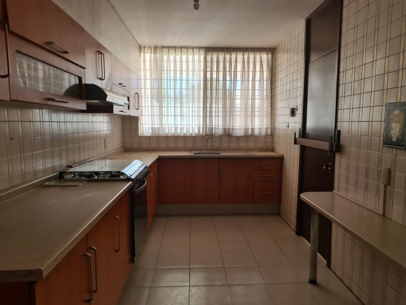 Se vende casa en Jardines del Bosque