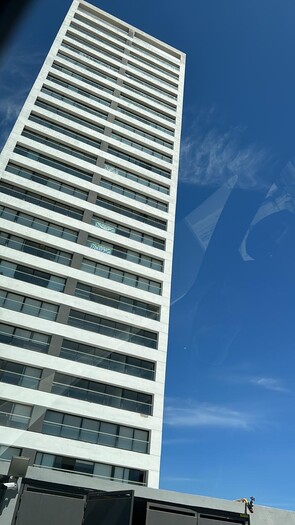 Departamento en venta Torre en  Jardines del Bosque