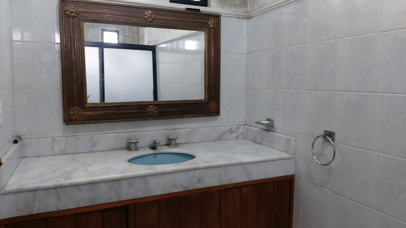 Excelente Casa en Venta en Fracc. Monraz dentro de coto