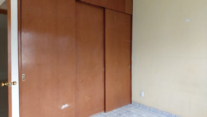 Excelente Casa en Venta en Fracc. Monraz dentro de coto