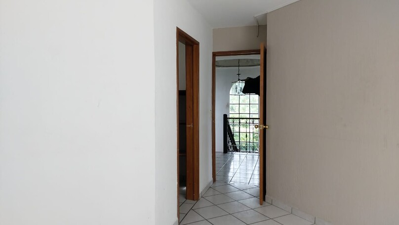 Excelente Casa en Venta en Fracc. Monraz dentro de coto