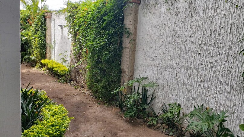 Excelente Casa en Venta en Fracc. Monraz dentro de coto