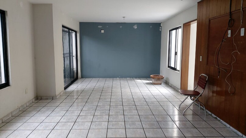 Excelente Casa en Venta en Fracc. Monraz dentro de coto