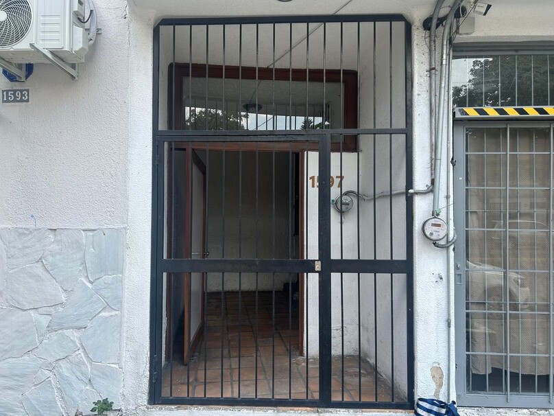 Av La Paz 1597 PLANTA ALTA