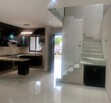 se vende hermosa casa por San Isidro