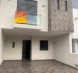 se vende hermosa casa por San Isidro