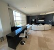 Se vende o se Renta departamento en torre titanium