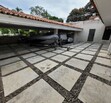 Se vende hermosa casa a precio de terreno en Colinas de San Javier