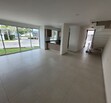 CASA NUEVA DENTRO DE COTO EN ZONA BOSQUES DE SANTA ANITA